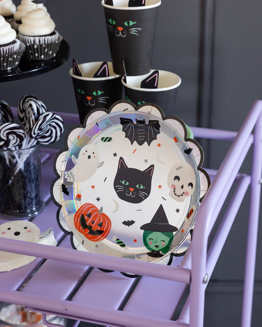 Spooky Friends Paper Plates - 9"