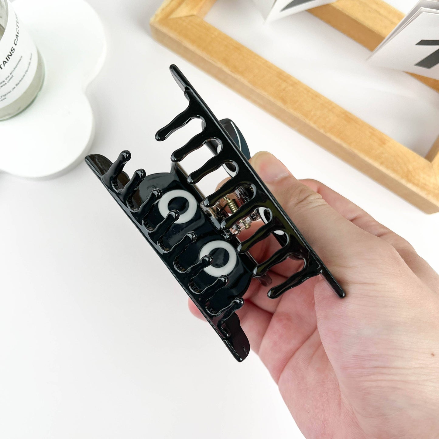 Cute Big Eyes Kitten Solid Hair Clips: Black
