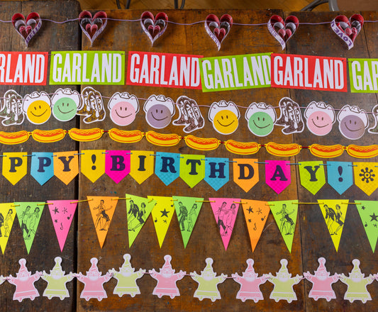 Small Hot Dog Garland