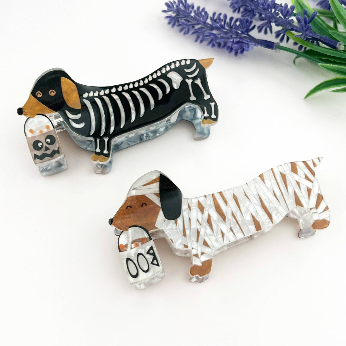 Halloween Mummy Ghost Skeleton Dachshund Hair Claw Clip: White