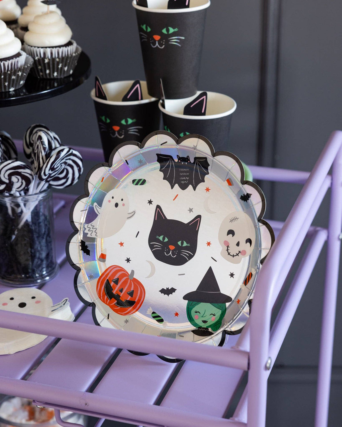 Spooky Friends Paper Plates - 9"