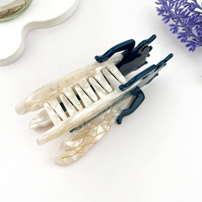 Cicada Patchwork Acetate Hair Claw Clip – Fun Insect Design: Blue