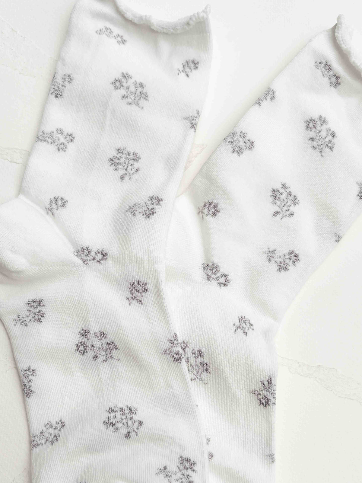 Vintage Tiny Floral Ruffle Cotton Blend Socks: Mustard