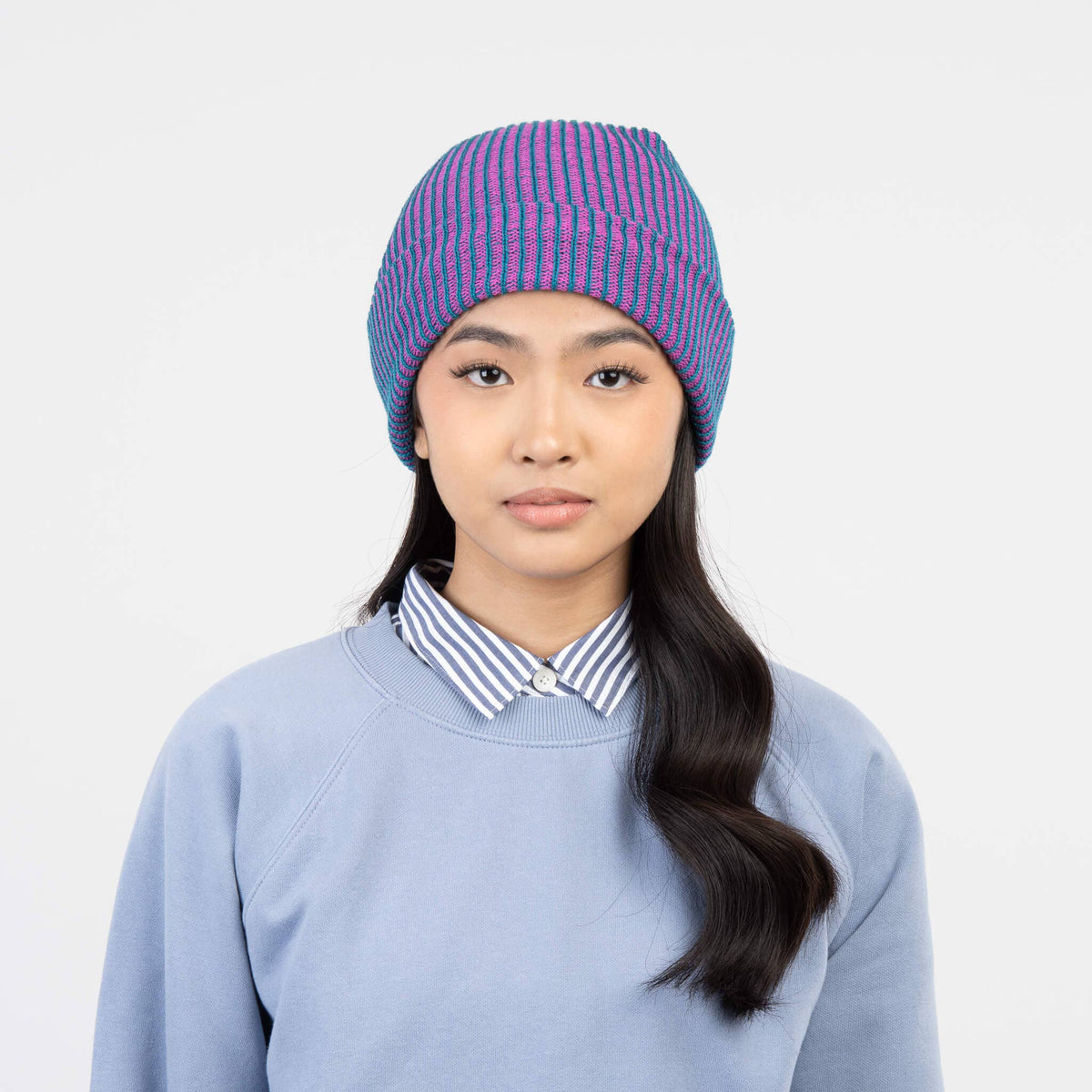 Simple Rib Knit Beanie: Black White