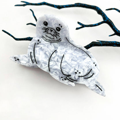 Adorable Baby Seal Acetate Animal Hair Claw Clip: White