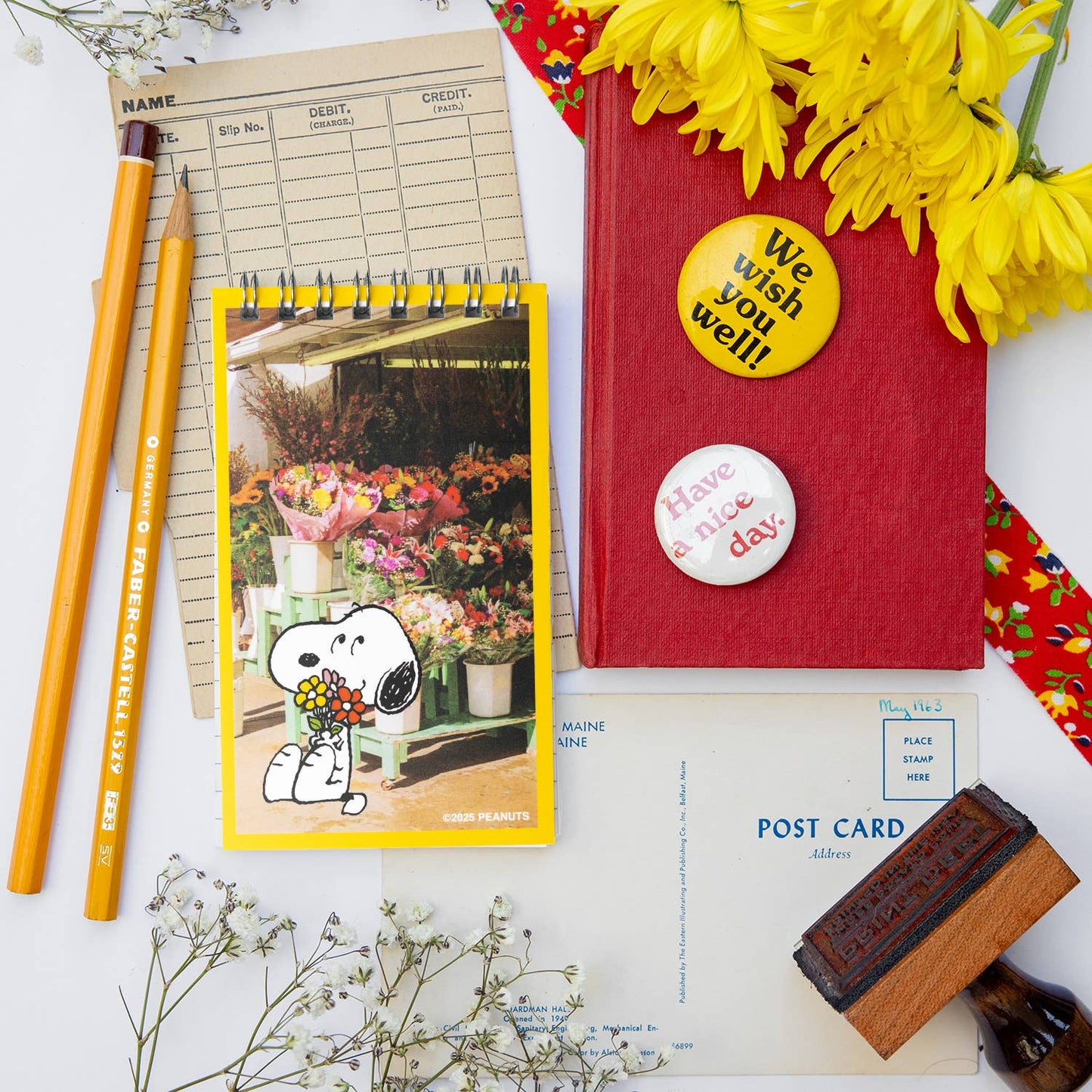 3P4 x Peanuts® - Snoopy Flower Bouquet Mini Notebook