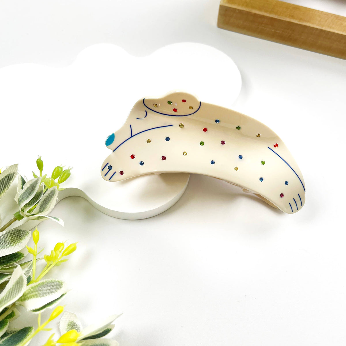 Simple Diamond Spotted Puppy Animal Hair Claw Clip: Colorful