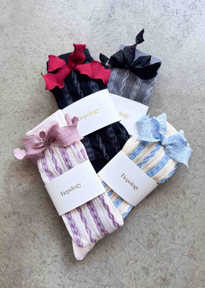 Ribbon Sheer Crew Socks: Cream