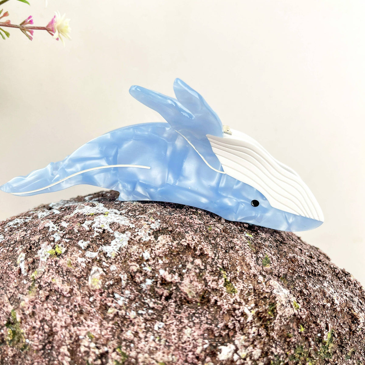 Tiger Shark and Whale Acetate Hair Claw Clip: Whales-blue