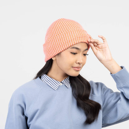 Simple Grid Knit Beanie: Fuchsia