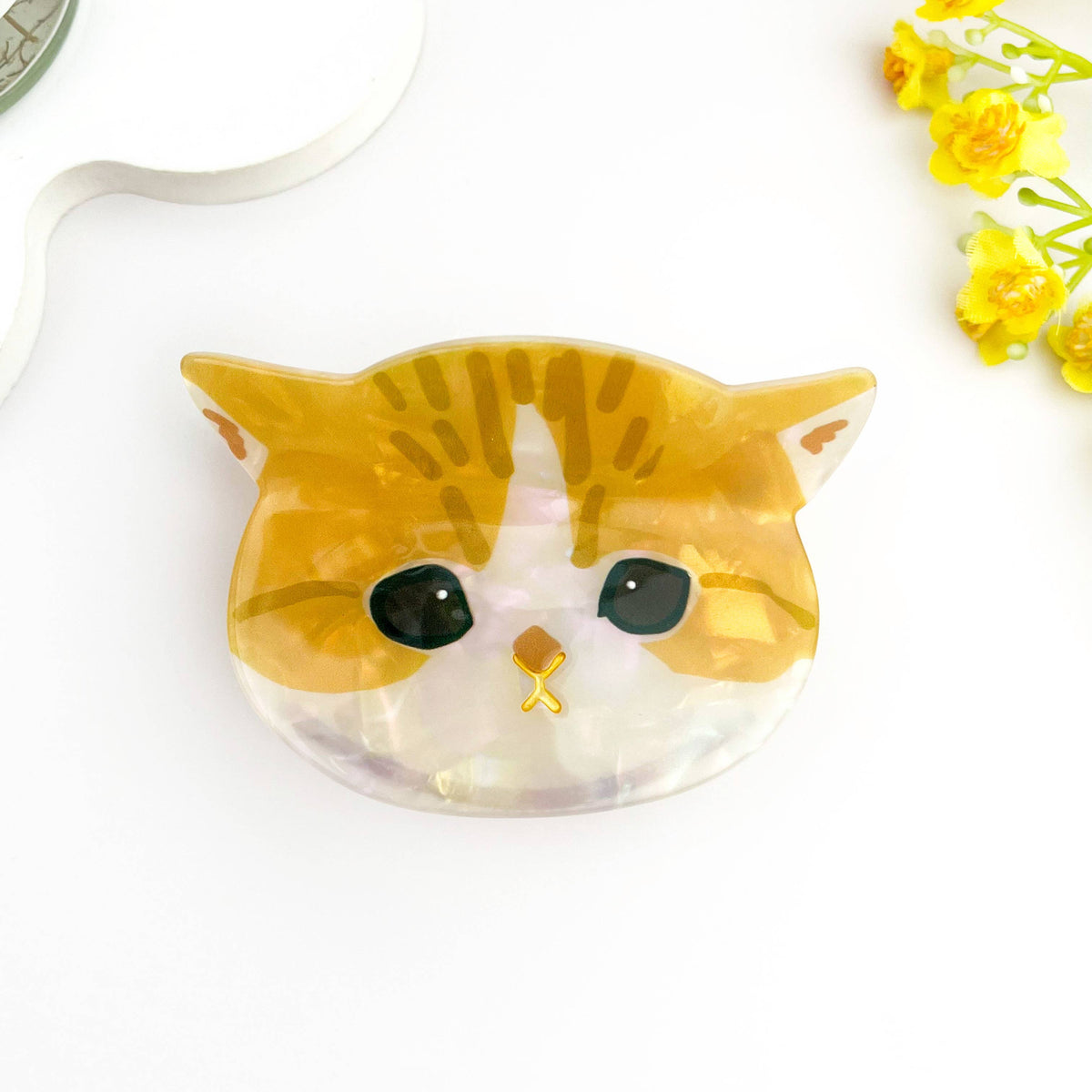 Adorable 3D Cat Acetate Hair Claw Clip – Cute & Quirky Style: Yellow
