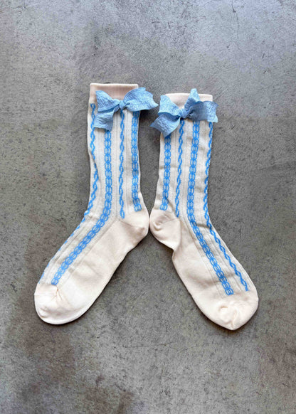 Ribbon Sheer Crew Socks: Pink