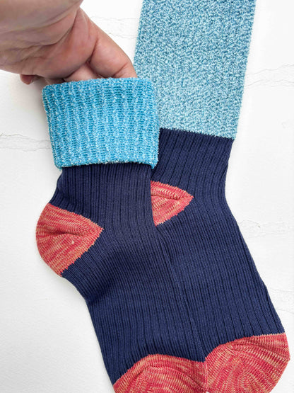 Color Block Textured Cotton Blend Crew Socks: Grey/Pink