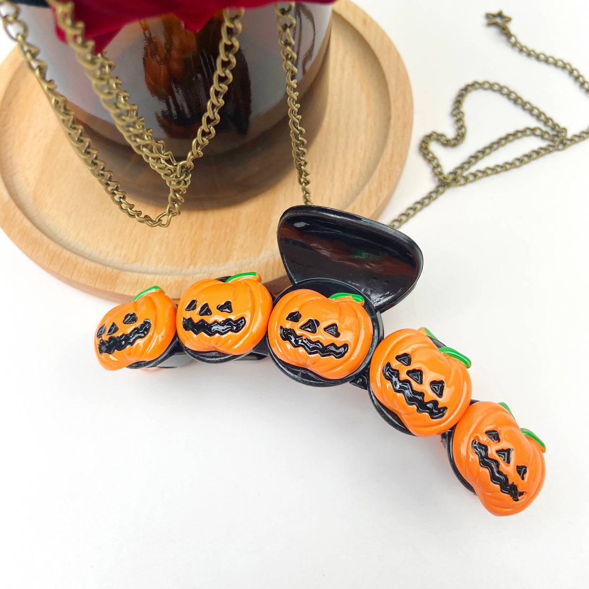 Black Hat Pumpkin Shark Clips Halloween: Wizard hat