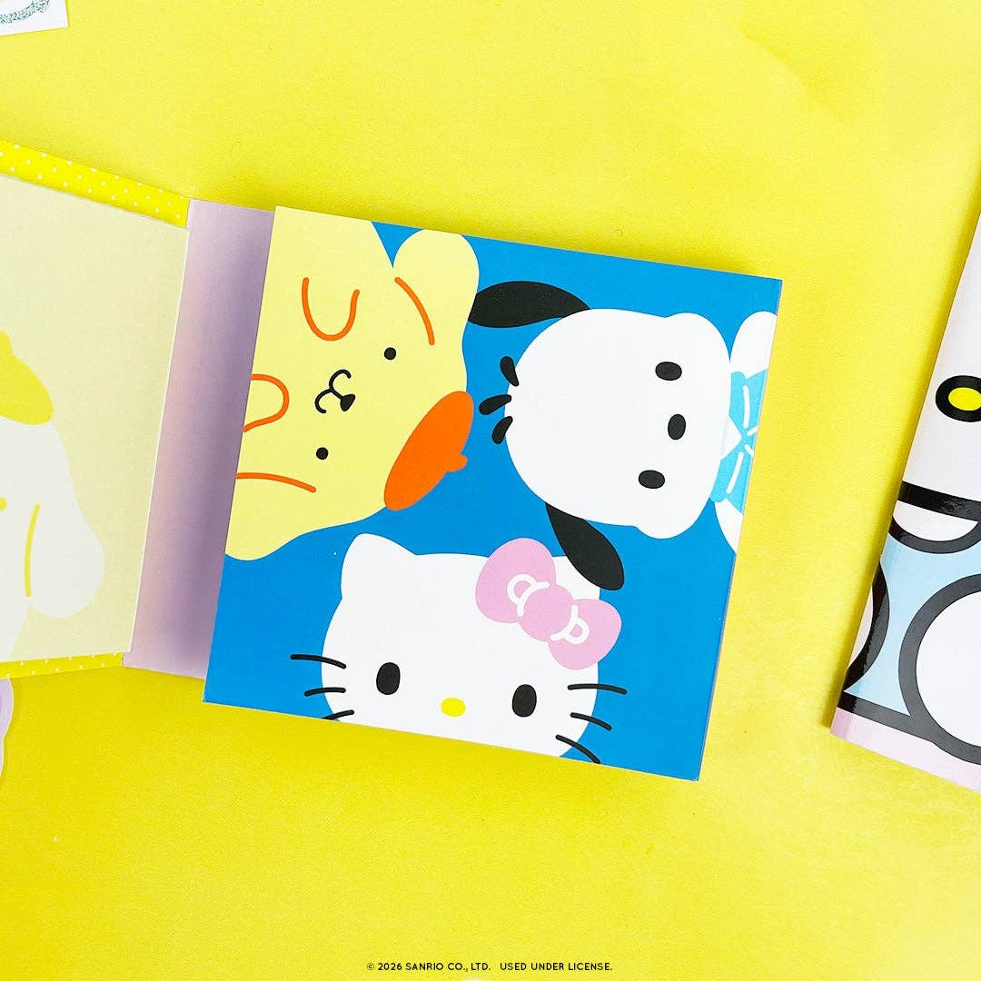 Hello Kitty and Friends Friends Forever Tri-fold Memo Pad