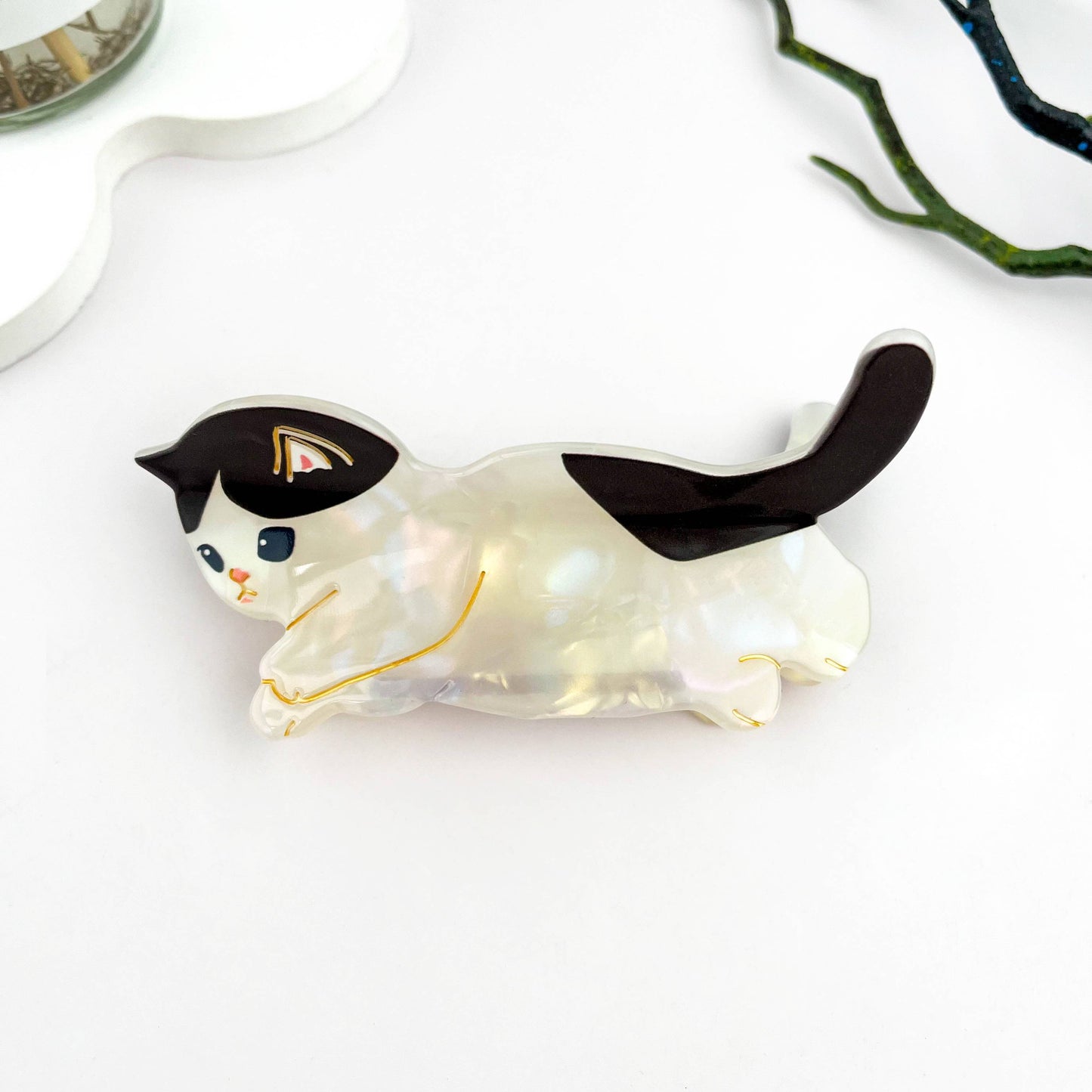Lazy Cat Exquisite Acetate Animal Hair Claw Clip: Black