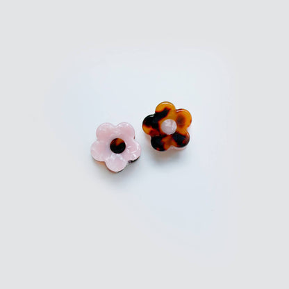 Mini Daisy Hair Clips- Set of 2