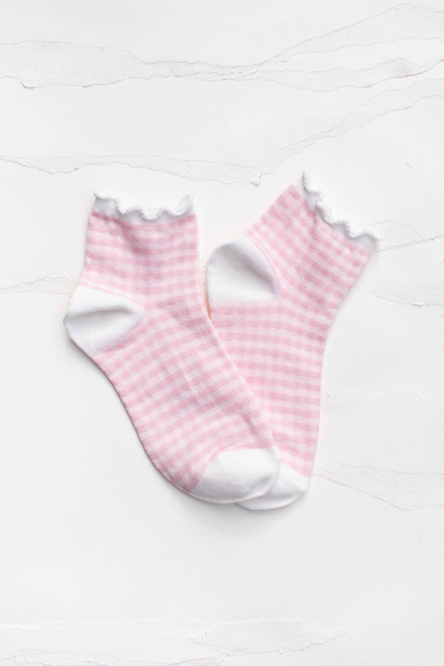 Pastel Gingham Ruffle Ankle Socks: Black