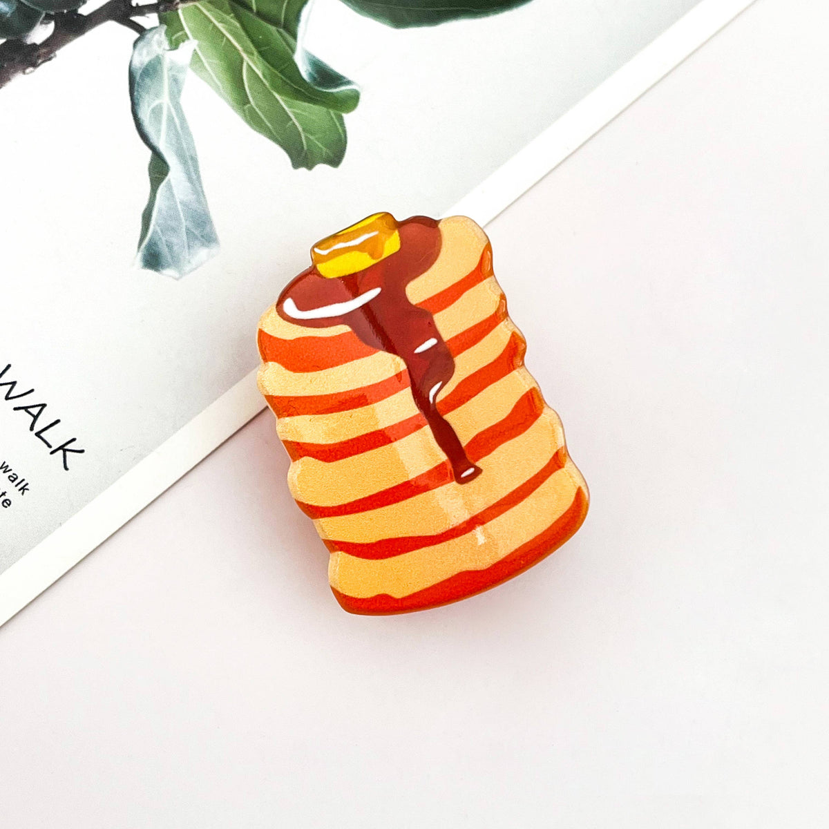 Mini Coffee Muffin Print Claw Clip – Summer Gift: Pretzel