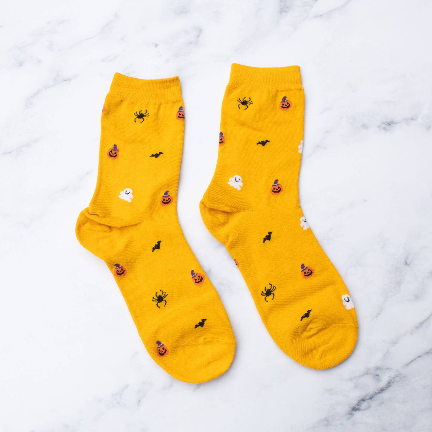 Halloween Spooky Casual Socks: Rich Yellow / Contemporary / English