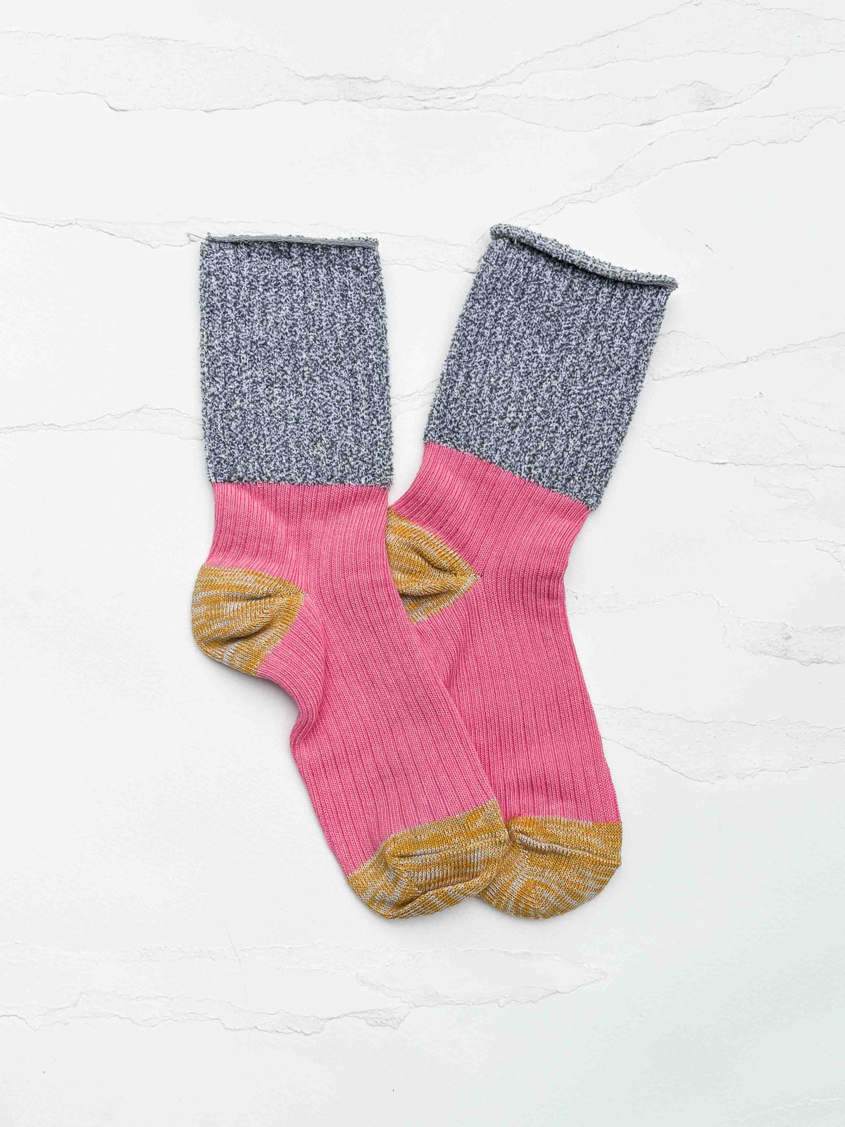 Color Block Textured Cotton Blend Crew Socks: Grey/Pink