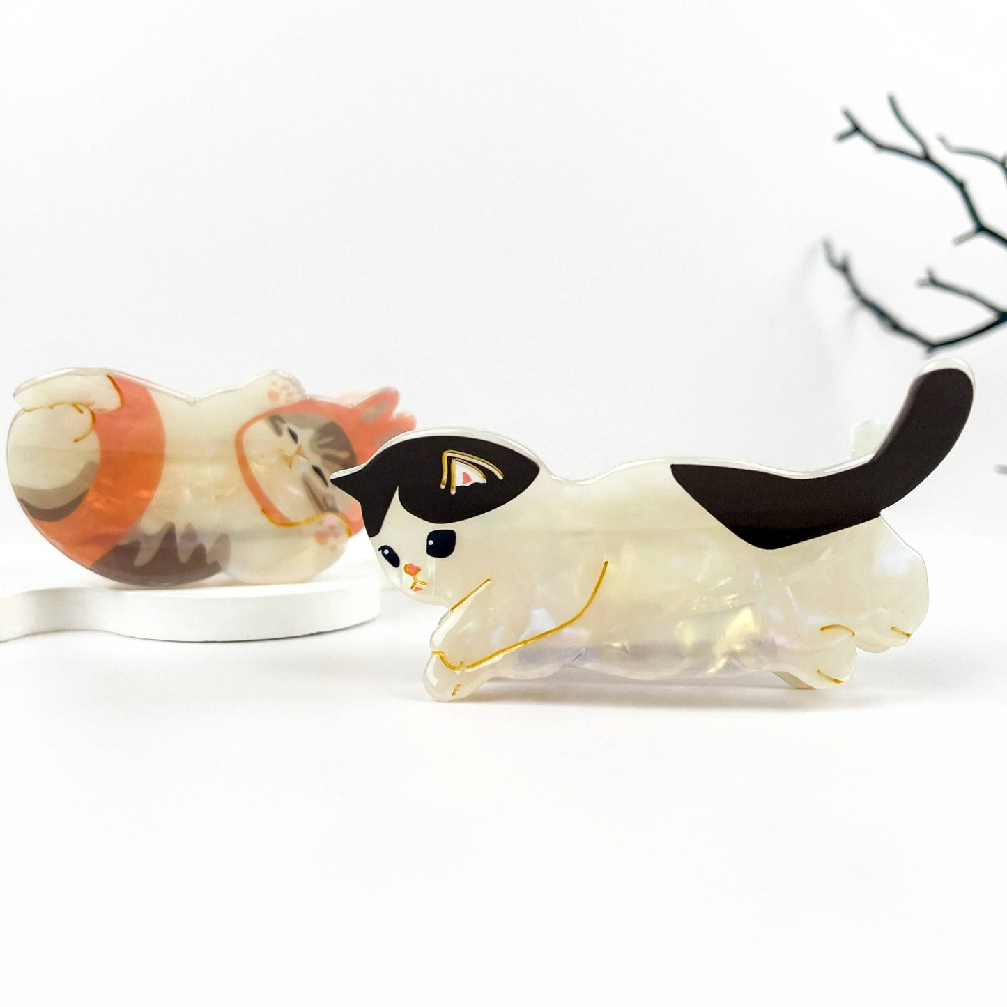 Lazy Cat Exquisite Acetate Animal Hair Claw Clip: Black
