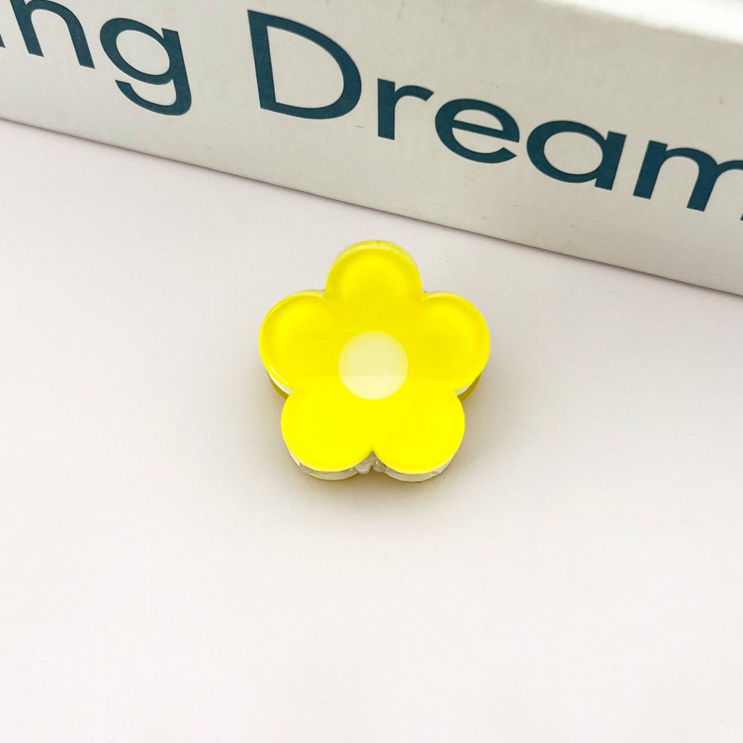 Mini Flower Summer Hair Claw Clip Cute Floral Clip: Yellow