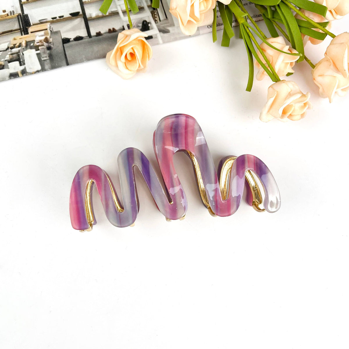 Simple wave hair claw clips: black