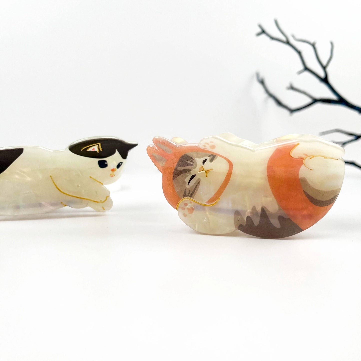 Lazy Cat Exquisite Acetate Animal Hair Claw Clip: Black