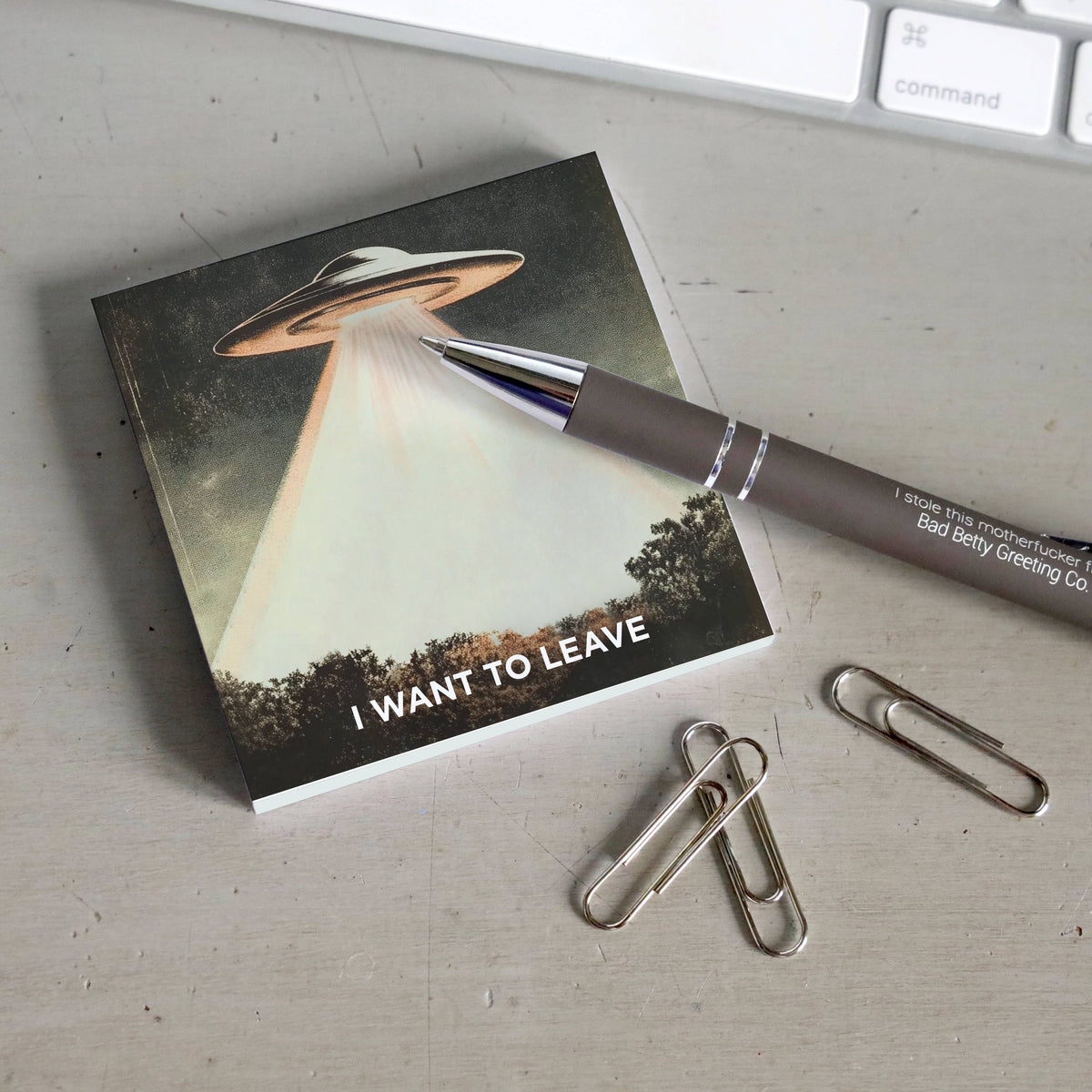 I Want to Leave - Funny Alien Sticky Note Pad