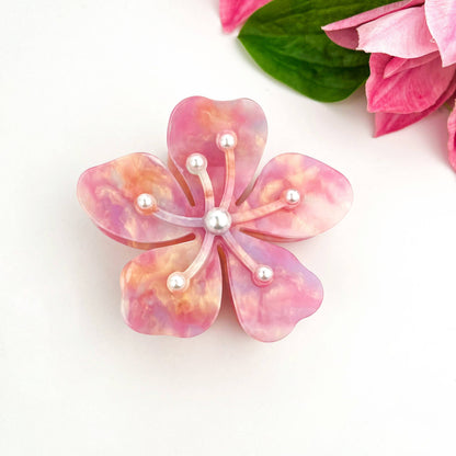 Pearl Sakura Acetate Floral Claw Clip – Elegant Spring Acc: Pink